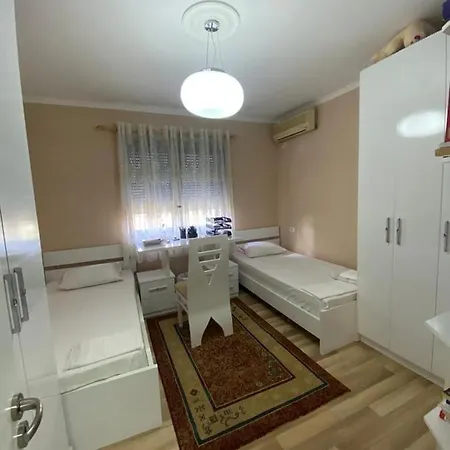 Selmani Apartment *